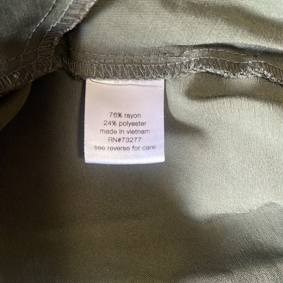 Elizabeth and James shorts. - Picture 6 of 6